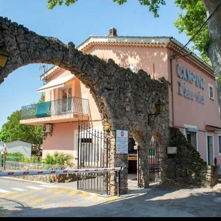 Mobil Home L'Eau Vive Les Arcs-sur-Argens Eksteriør bilde